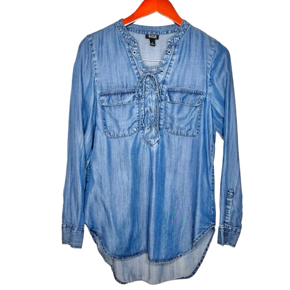 A.N.A. Womens Lyocell Chambray Popover Top Small  Lace Up Dolphin Hem Popover